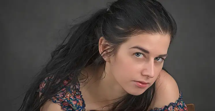 Trendy fryzury na włosy do ramion - inspiracje