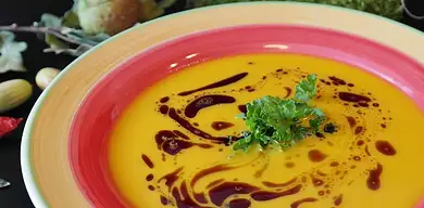 25 szybkich zupek dla niemowlaka z przepisami