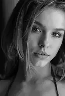 Mezoterapia kwasem hialuronowym - nawilżenie skóry