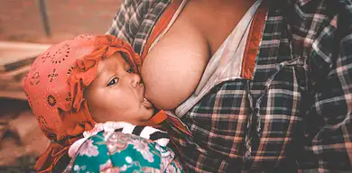 Miesiączka podczas karmienia piersią: kluczowe fakty